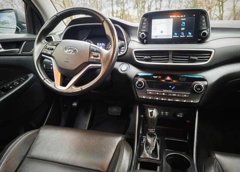 Hyundai Tucson 2.0 CRDI 4x4, снимка 15 - Автомобили и джипове - 53035121
