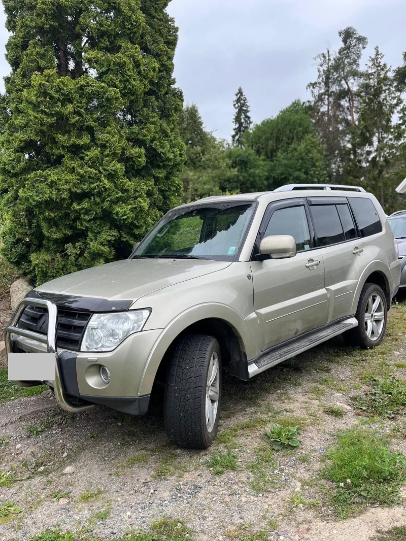 Mitsubishi Pajero, снимка 7 - Автомобили и джипове - 53047707