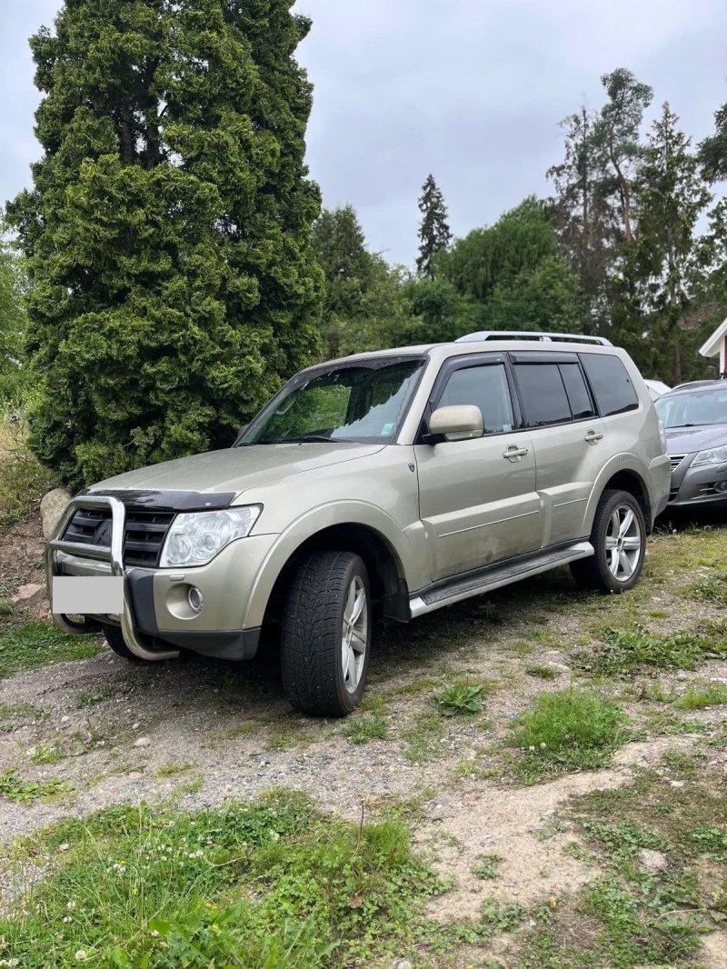 Mitsubishi Pajero, снимка 4 - Автомобили и джипове - 53047707