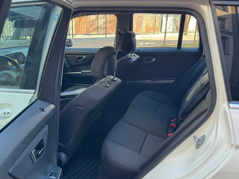 Mercedes-Benz GLK Първи собственик в България 2.2 Дизел 170 кс, снимка 8 - Автомобили и джипове - 53114067