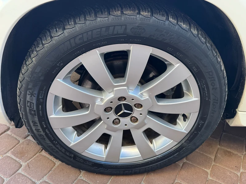 Mercedes-Benz GLK Първи собственик в България 2.2 Дизел 170 кс, снимка 12 - Автомобили и джипове - 53114067