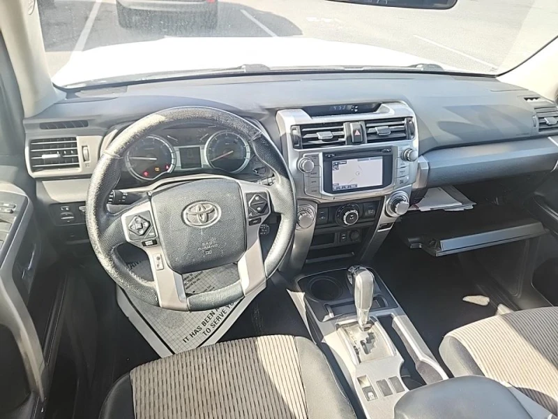 Toyota 4runner 4.0* V6* ПОДГРЕВ* КАМЕРА* КЕЙЛЕС* LANE* ASSIST, снимка 9 - Автомобили и джипове - 53276289