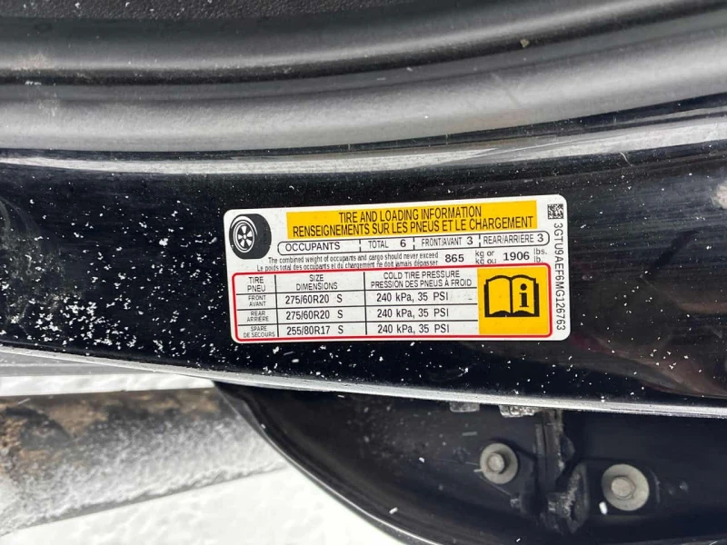 Gmc Sierra * 4WD Crew Cab * CARFAX * Carplay, снимка 11 - Автомобили и джипове - 53507023