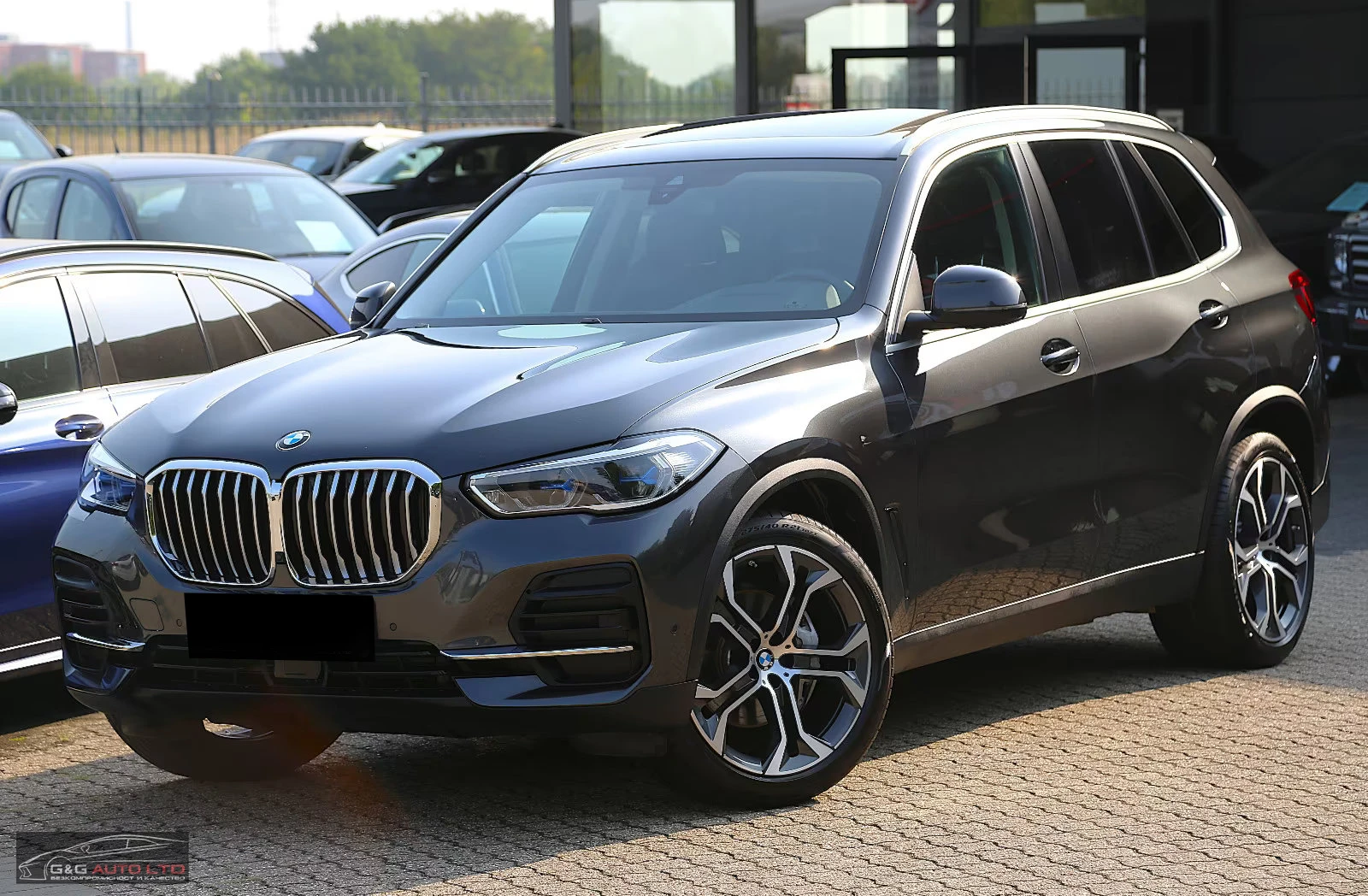 BMW X5 30d/XDRIVE/286HP/PANO/CAM/SPORT/NAVI/128D - изображение 2
