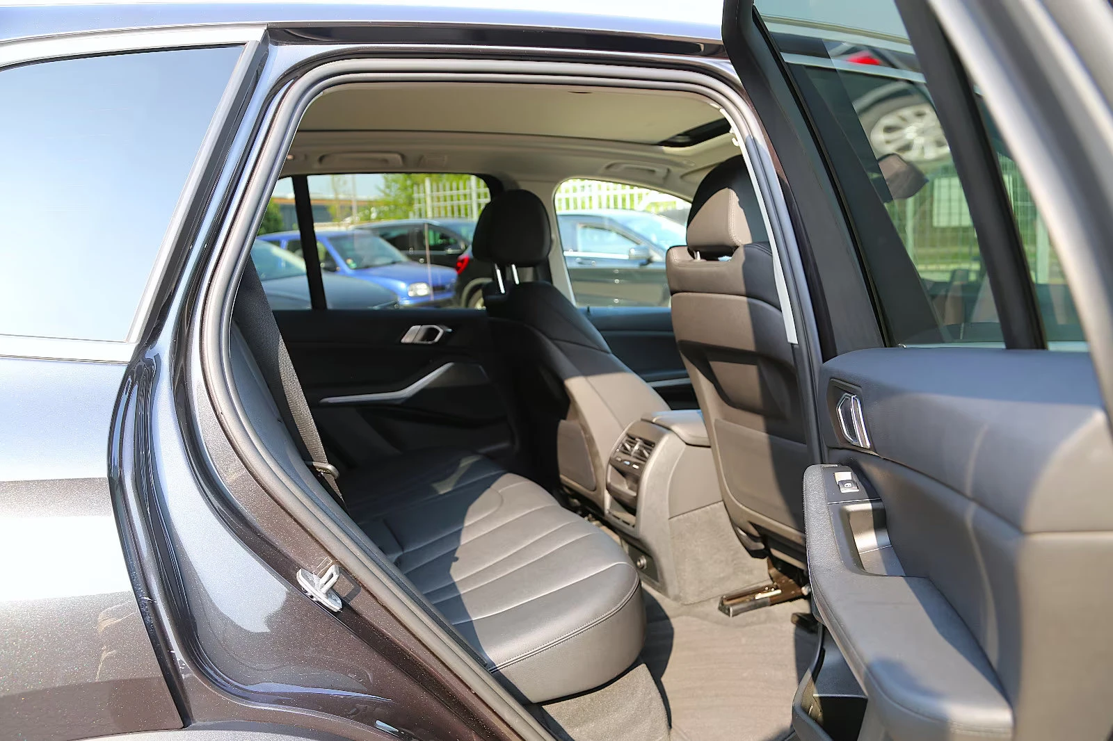 BMW X5 30d/XDRIVE/286HP/PANO/CAM/SPORT/NAVI/128D - изображение 10