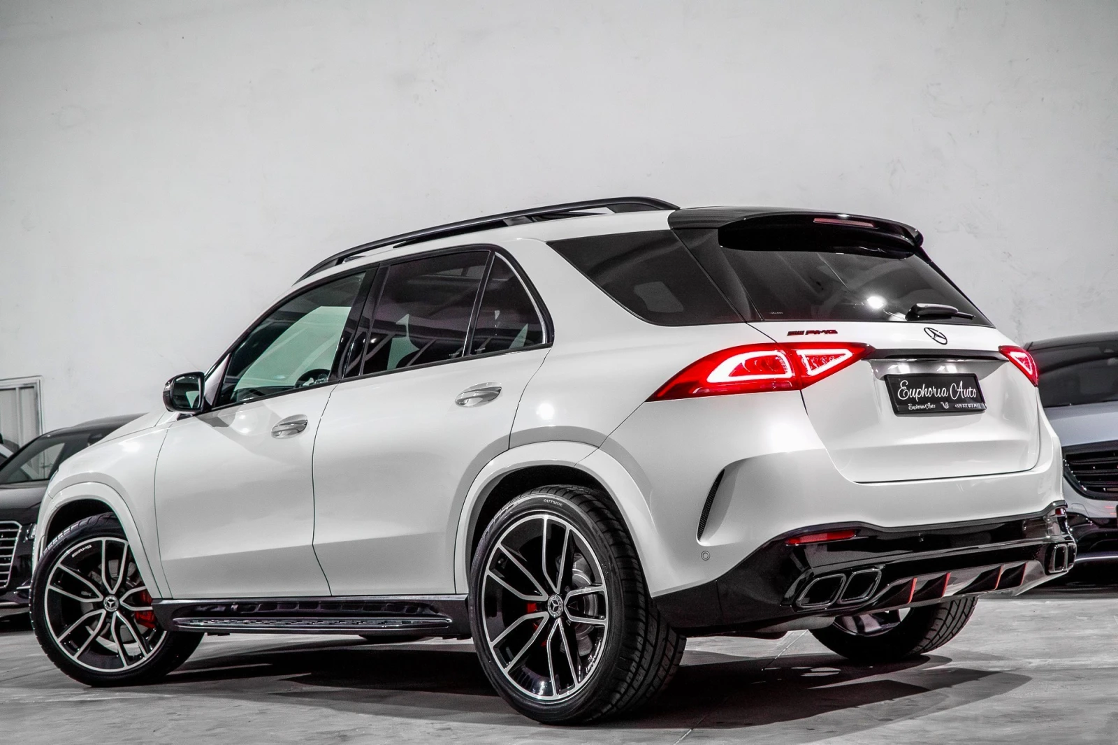 Mercedes-Benz GLE 350 d* 4MATIC* AMG PERFORMANCE* 3XTV* PANO* CARBON*  - изображение 3