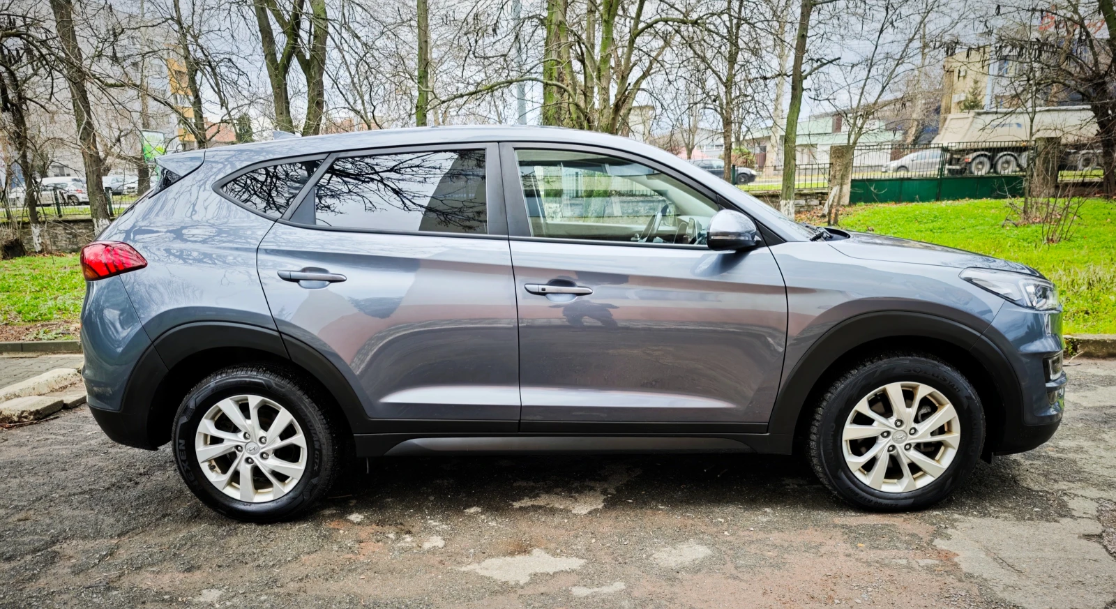 Hyundai Tucson 2.0 CRDI 4x4 - изображение 3