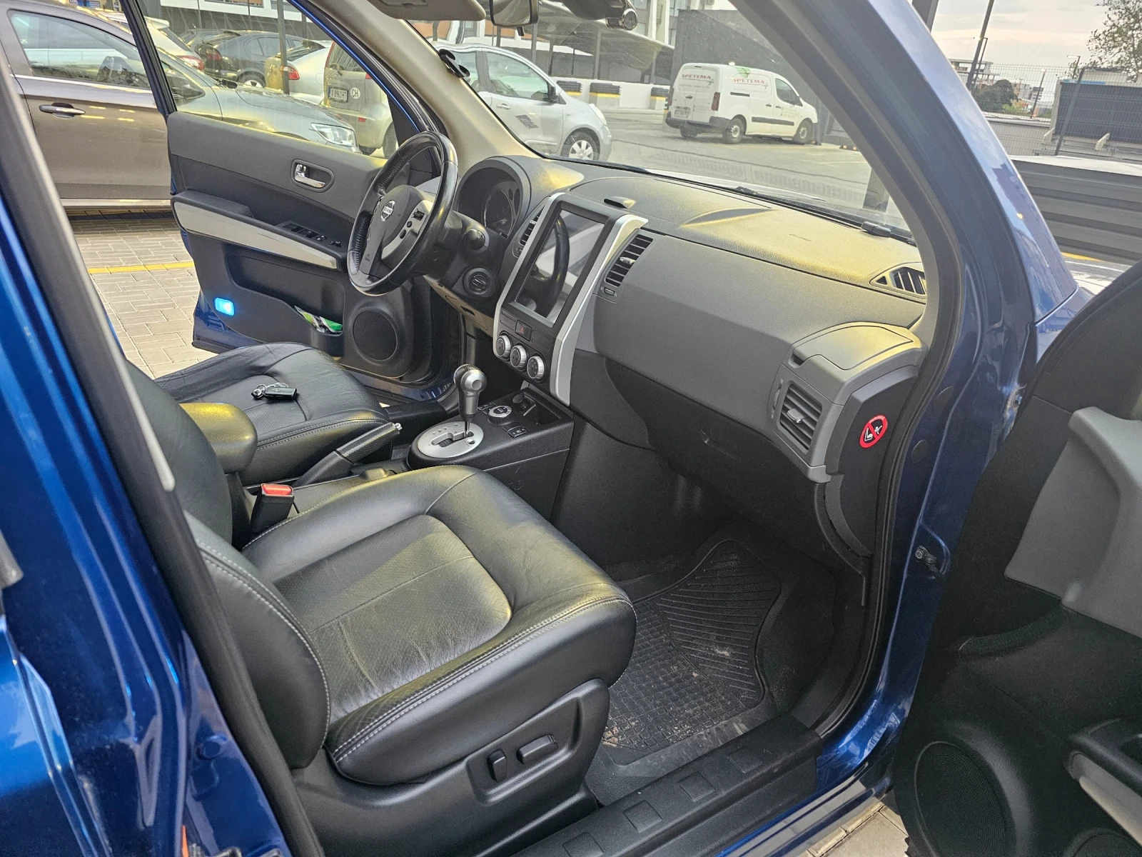 Nissan X-trail, снимка 8 - Автомобили и джипове - 54634044