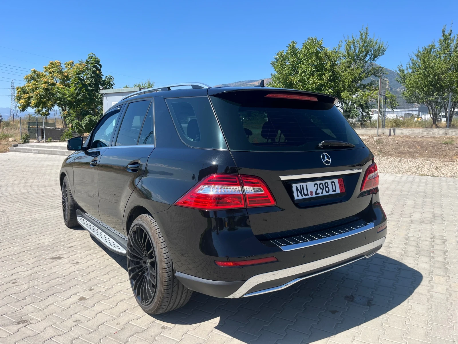 Mercedes-Benz ML 350 Германия/Пълна сервизна история и ТЮВ, снимка 4 - Автомобили и джипове - 55708018
