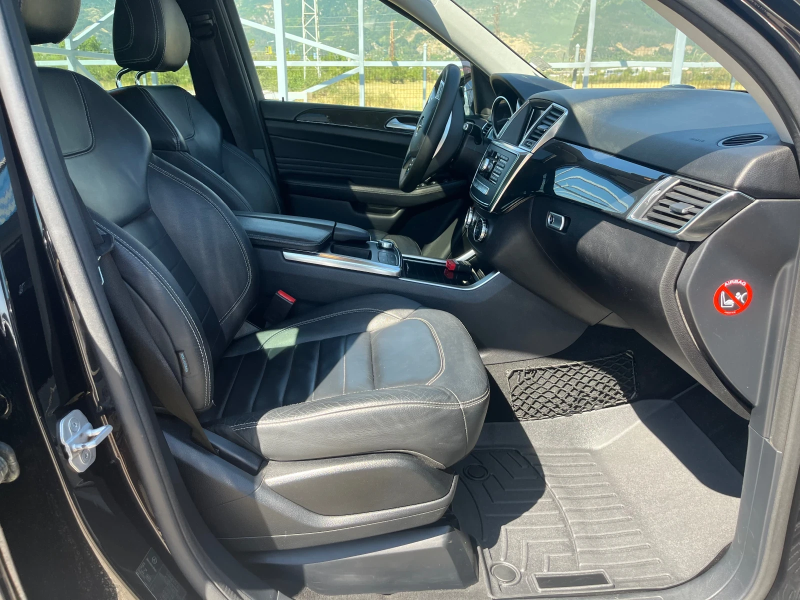 Mercedes-Benz ML 350 Германия/Пълна сервизна история и ТЮВ, снимка 13 - Автомобили и джипове - 55708018