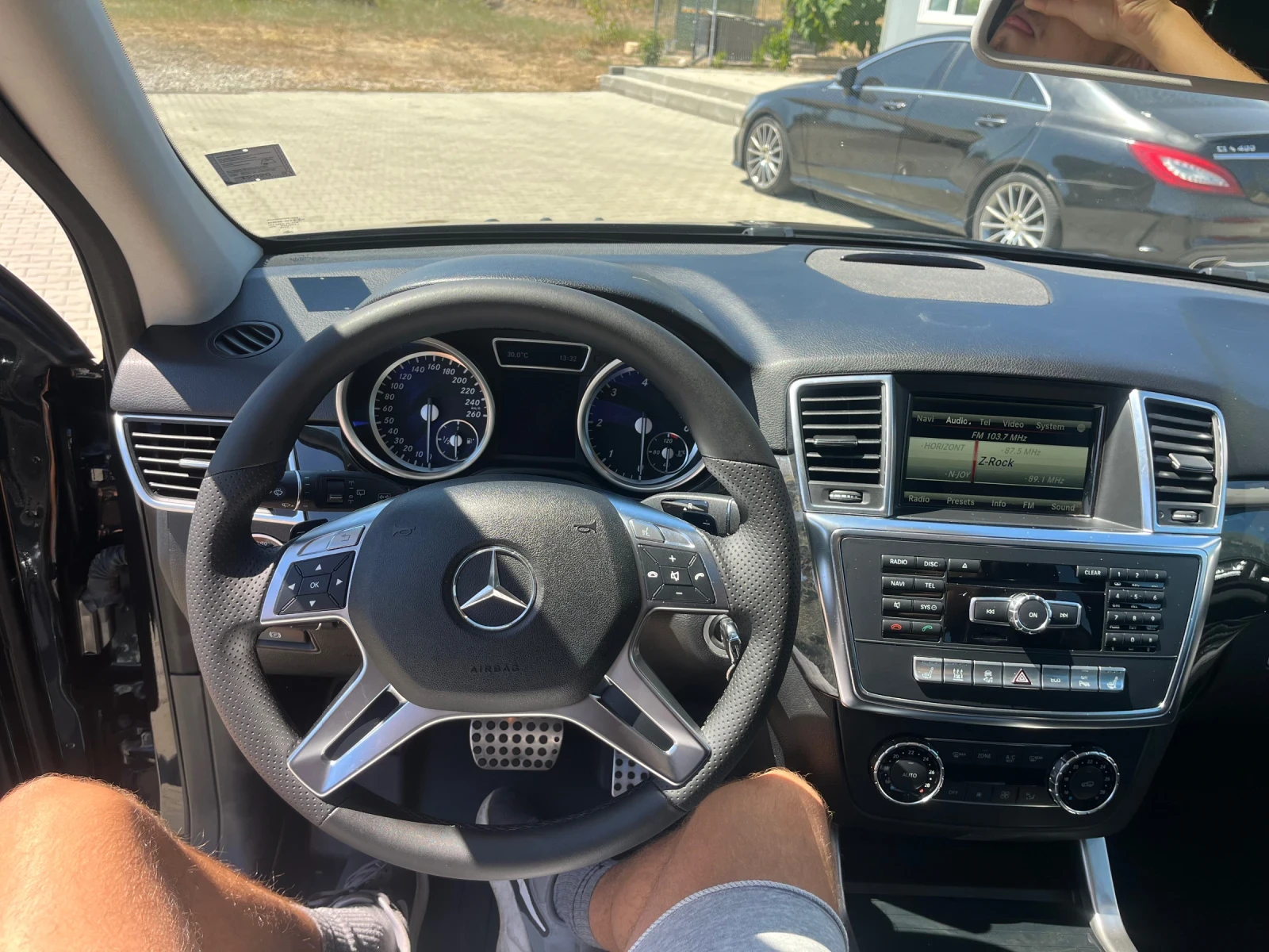 Mercedes-Benz ML 350 Германия/Пълна сервизна история и ТЮВ, снимка 10 - Автомобили и джипове - 55708018