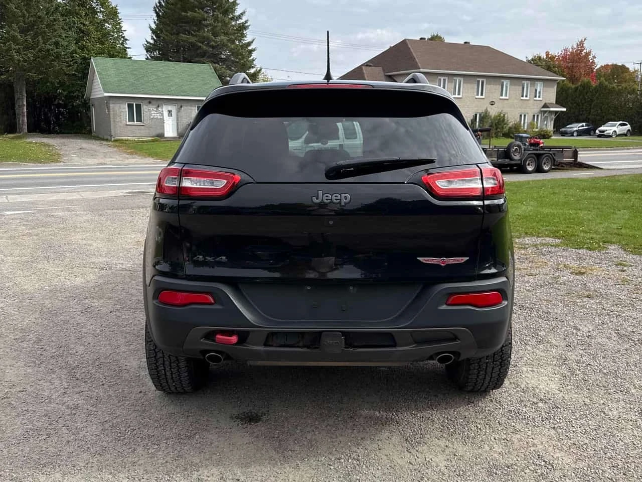 Jeep Cherokee * Trailhawk * CARFAX * ��� ������������ ������ | Mobile.bg � ����������� 4