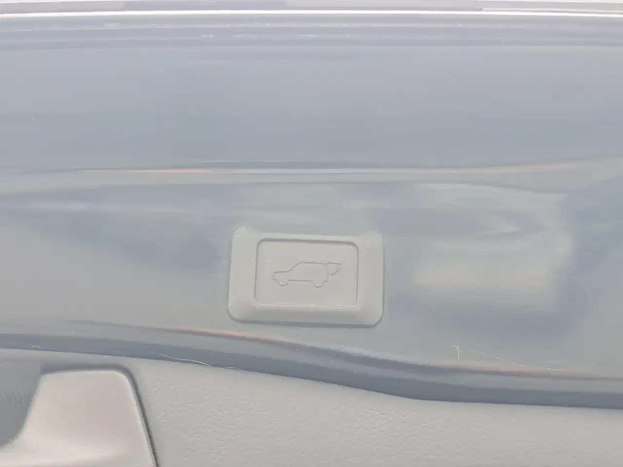 Toyota Rav4 AWD | Apple CarPlay | Android Auto | Sirus XM | Mobile.bg � ����������� 8