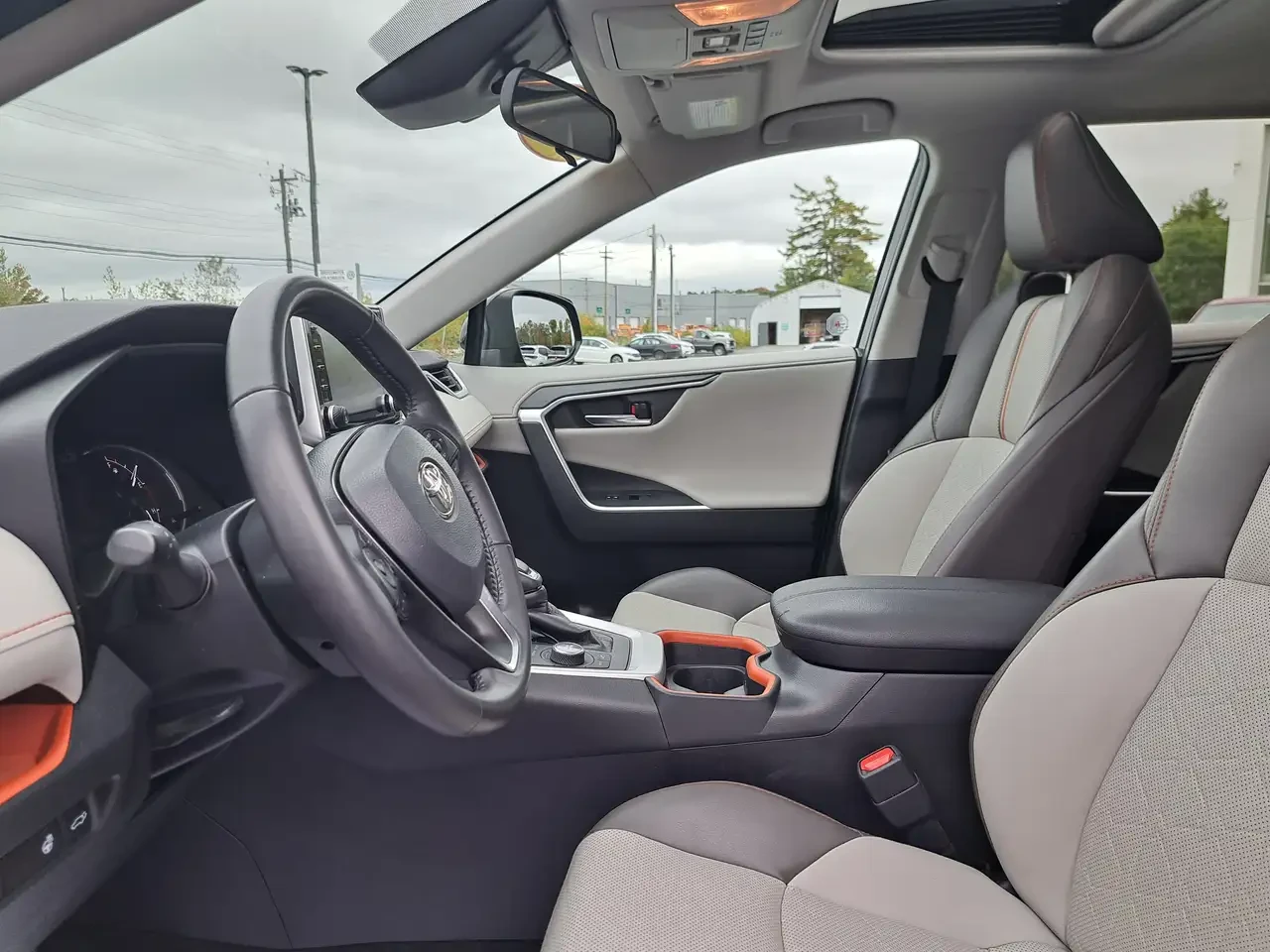 Toyota Rav4 AWD | Apple CarPlay | Android Auto | Sirus XM | Mobile.bg � ����������� 2