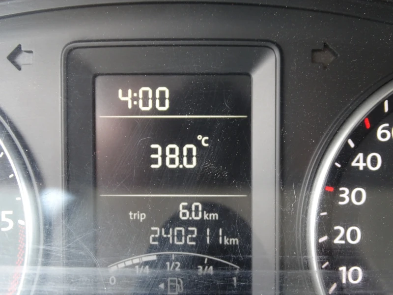 VW T5, снимка 13 - Бусове и автобуси - 51120776