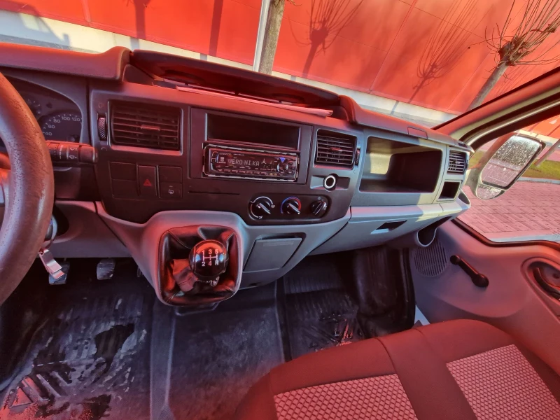 Ford Transit TDCI, снимка 6 - Бусове и автобуси - 52420653