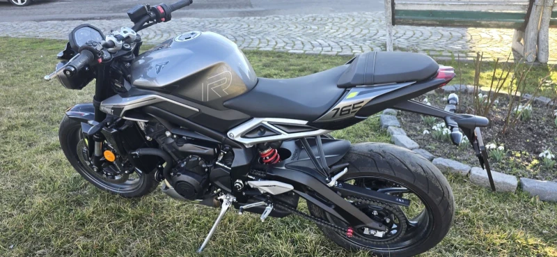 Triumph Street Triple, снимка 9 - Мотоциклети и мототехника - 53444406