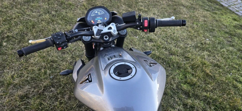 Triumph Street Triple, снимка 14 - Мотоциклети и мототехника - 53444406