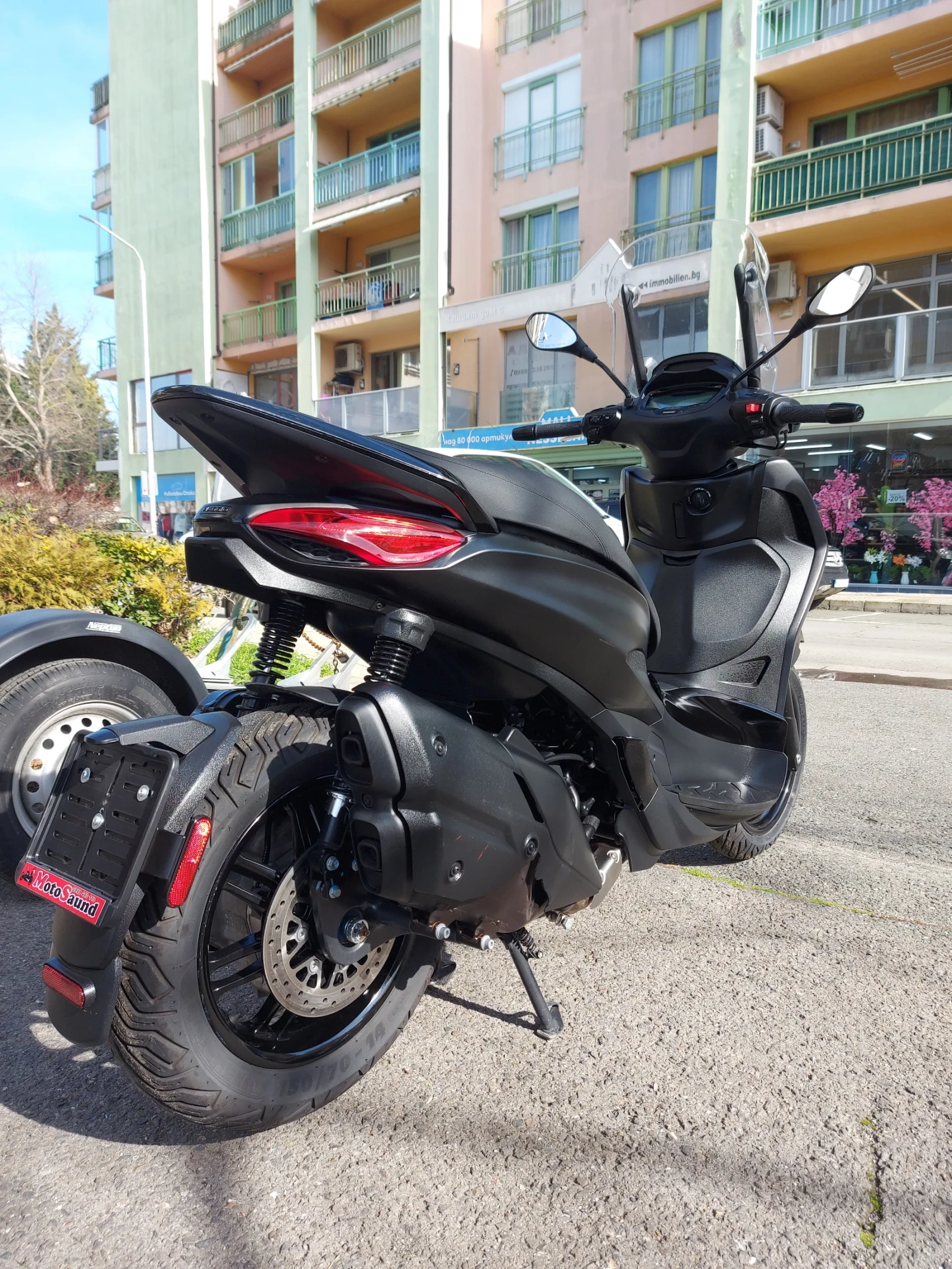 Piaggio Beverly Bevarly S400 ABS - изображение 4