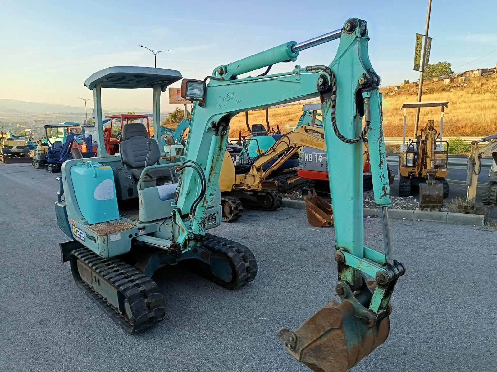Багер Yanmar B22 Перфектен - изображение 5