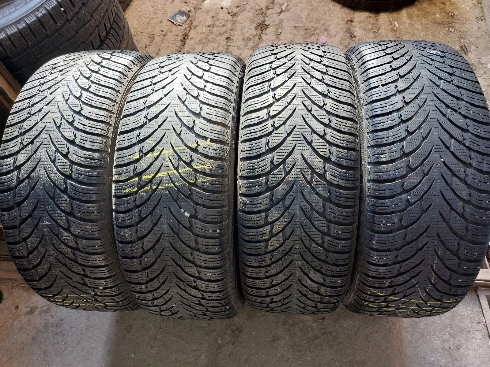 ���� 215/55R18 | Mobile.bg � ����������� 1