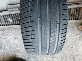 Гуми Летни 255/35R18, снимка 1 - Гуми и джанти - 38093718