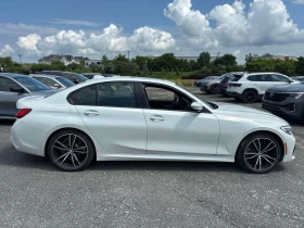 BMW 330 330i xDrive  CARFAX, снимка 1