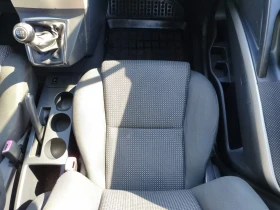 Toyota Corolla verso, снимка 11