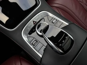 Mercedes-Benz S 560 4M Designo/AMG Line/360/Burmester/Нощен асистент, снимка 9 - Автомобили и джипове - 53666200