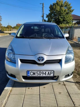 ������ Toyota Corolla verso