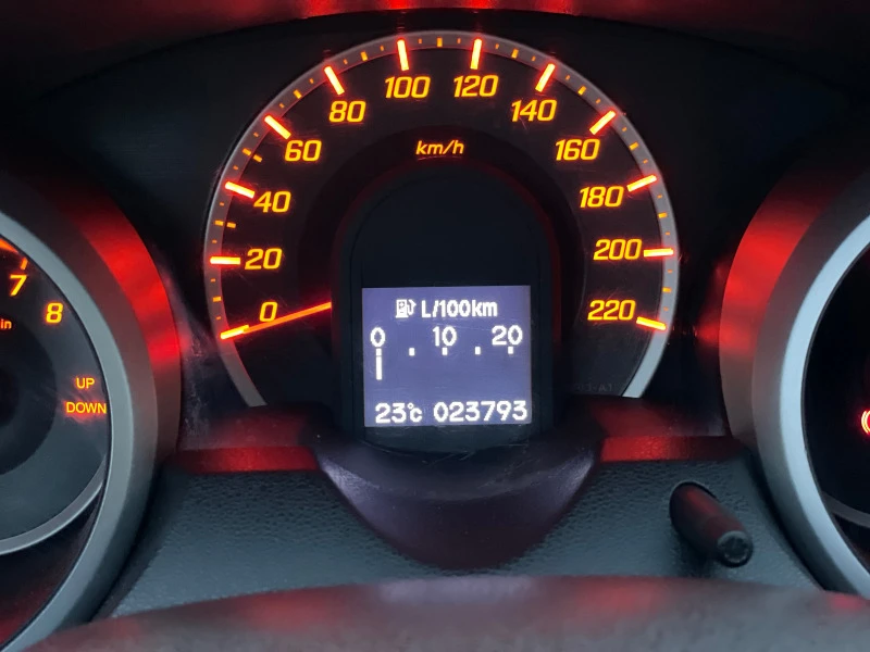 Honda Jazz 23700KM НОВА НОВА, снимка 16 - Автомобили и джипове - 46080620