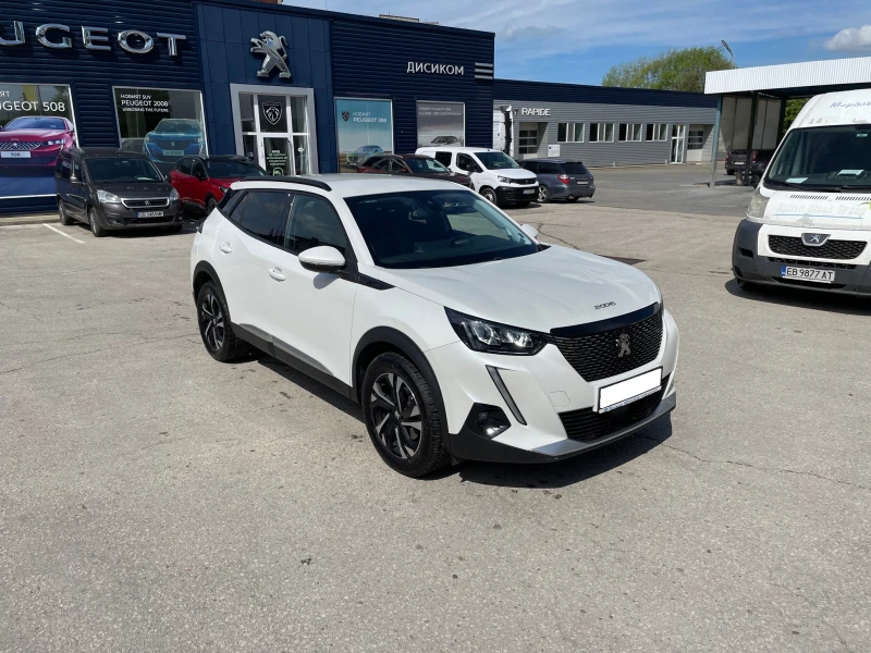 Peugeot 2008 ALLURE 1.5 BlueHDi 130 EAT8, снимка 3 - Автомобили и джипове - 47530641