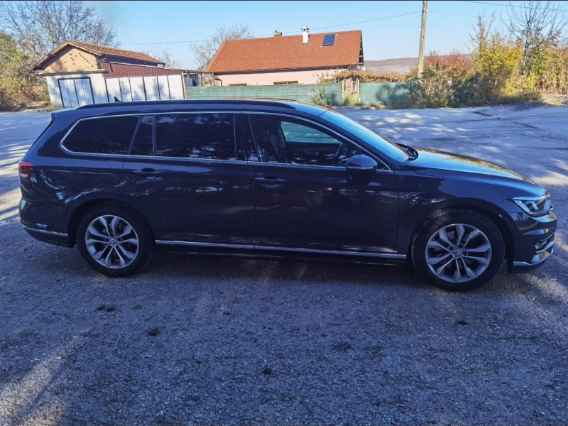 VW Passat R-Line, снимка 4 - Автомобили и джипове - 47905367