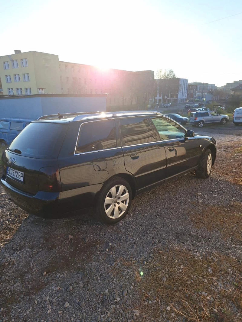 Audi A4 1.9 TDI 110 к.с фейс , снимка 3 - Автомобили и джипове - 48016900