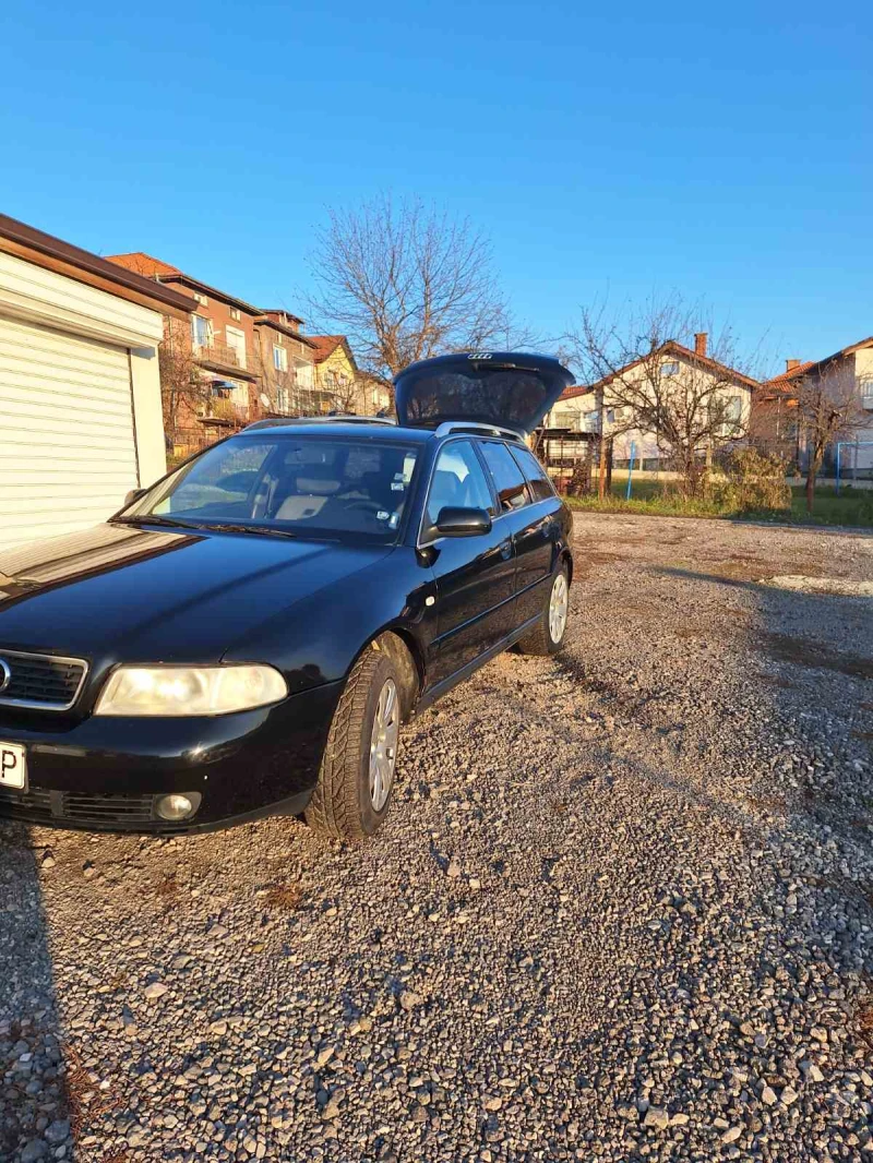 Audi A4 1.9 TDI 110 к.с фейс , снимка 8 - Автомобили и джипове - 48016900