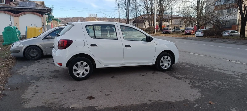 Dacia Sandero 1.0/74кс., снимка 9 - Автомобили и джипове - 48642315