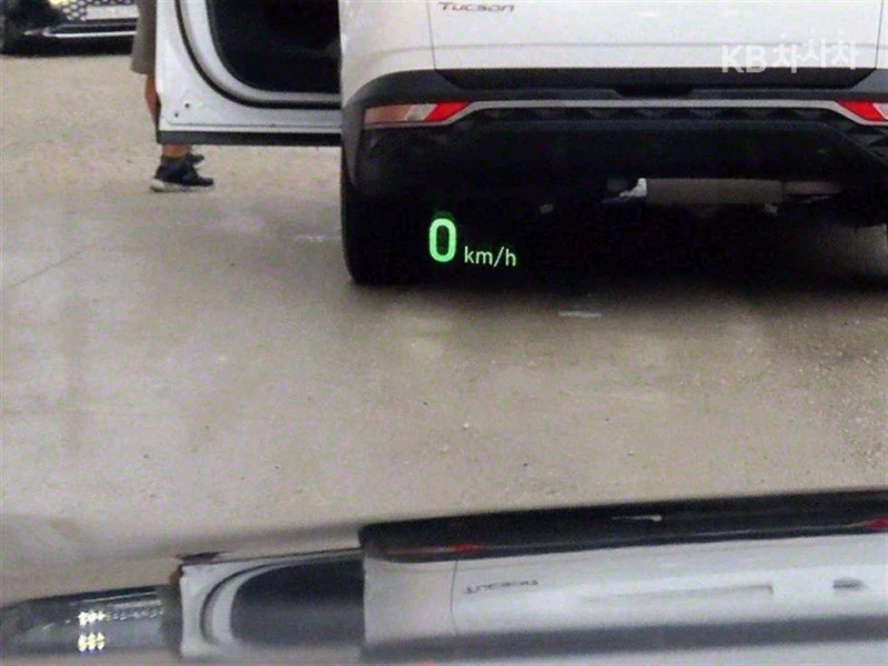 Genesis G80 3.3 GDI AWD, снимка 10 - Автомобили и джипове - 51523480