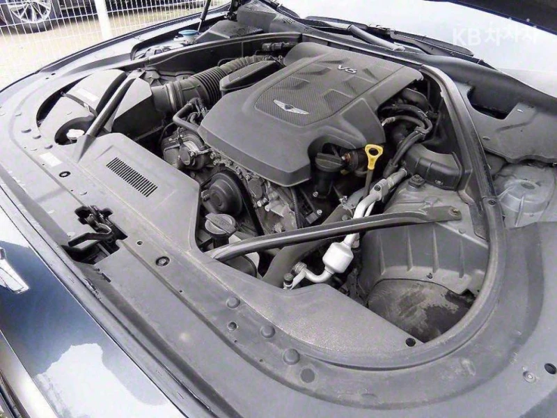 Genesis G80 3.3 GDI AWD, снимка 16 - Автомобили и джипове - 51523480