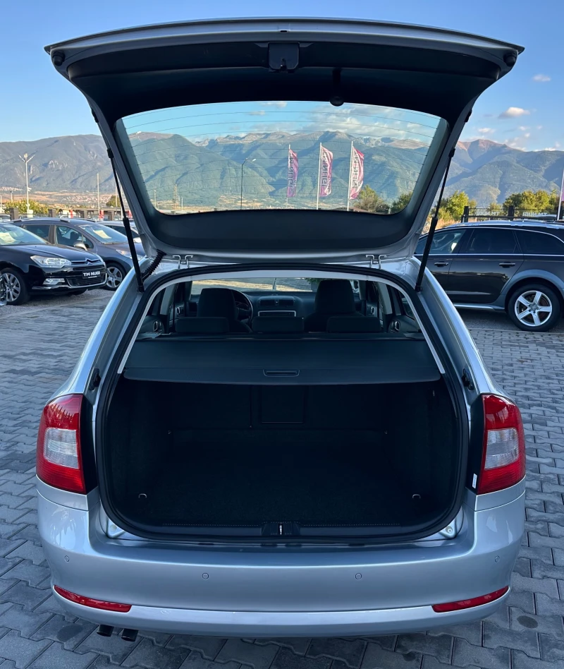 Skoda Octavia 4x4* 1.6TDI* * TOP* , снимка 17 - Автомобили и джипове - 51782777
