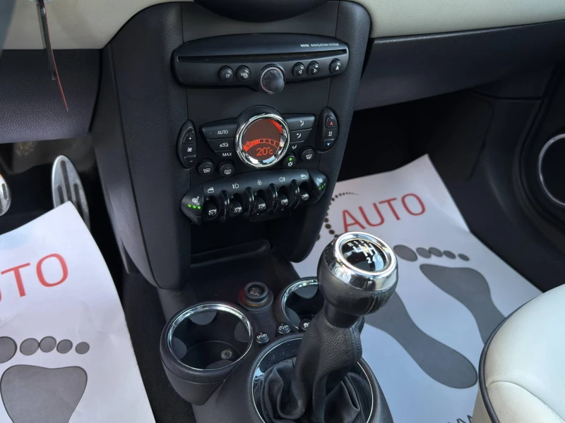 Mini Cooper SD/Navi/Панорама/Кожа/Подгрев/PDC/Xenon, снимка 15 - Автомобили и джипове - 52485623