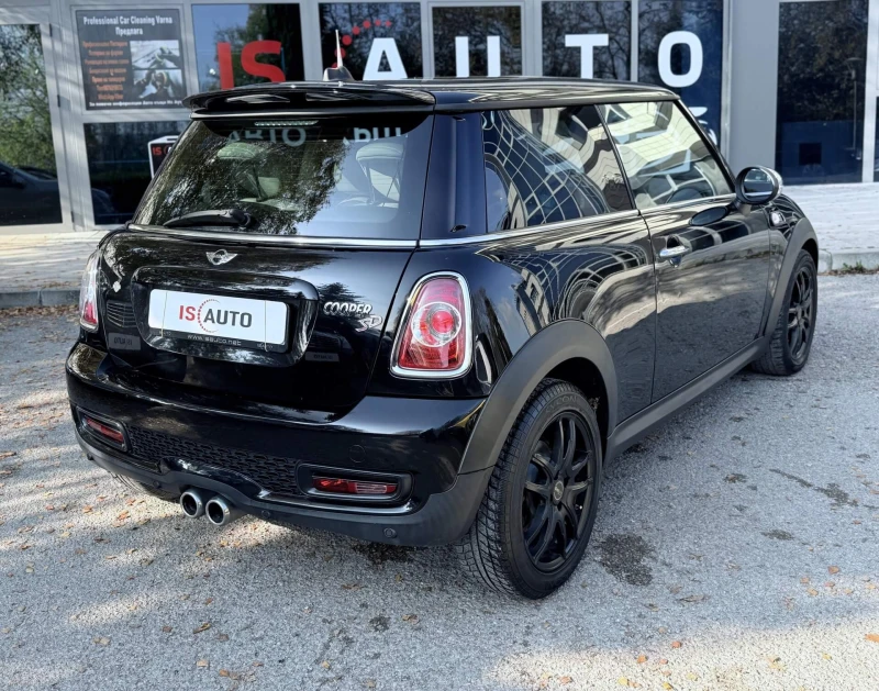 Mini Cooper SD/Navi/Панорама/Кожа/Подгрев/PDC/Xenon, снимка 4 - Автомобили и джипове - 52485623