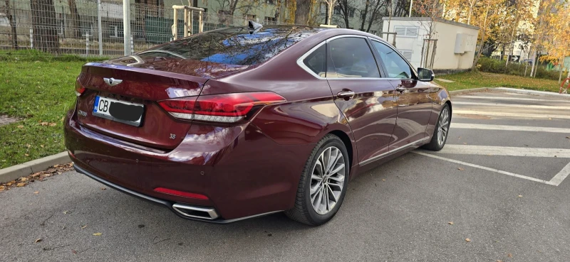 Hyundai Genesis 3.8  V6  311 к.с., снимка 3 - Автомобили и джипове - 52503865
