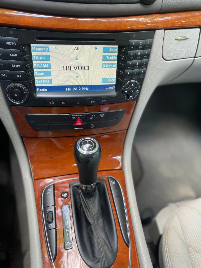 Mercedes-Benz E 280 3.0 дизел фейс дистроник, снимка 10 - Автомобили и джипове - 52730290
