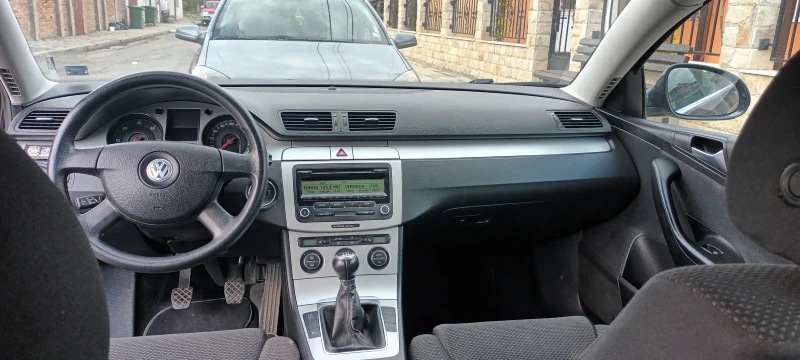VW Passat, снимка 4 - Автомобили и джипове - 53471320