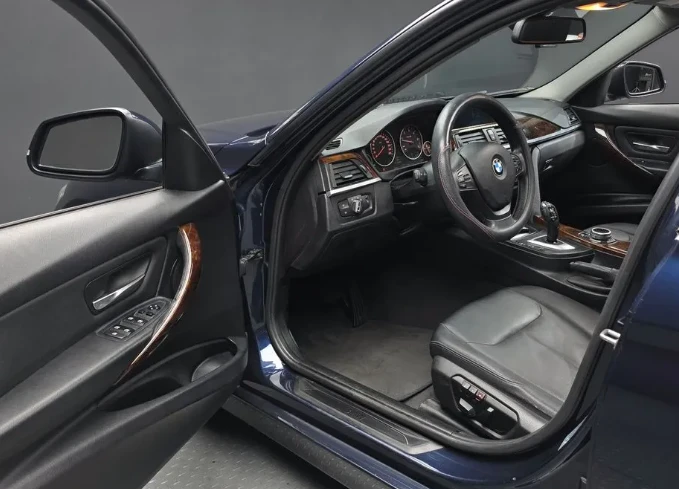 BMW 320  - изображение 10