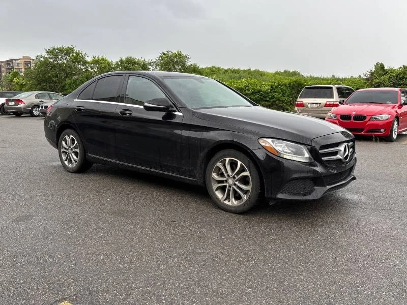 Mercedes-Benz C 300 * 4MATIC * ОПЦИЯ ЗА ФИНАНСИРАНЕ, снимка 3 - Автомобили и джипове - 55044994
