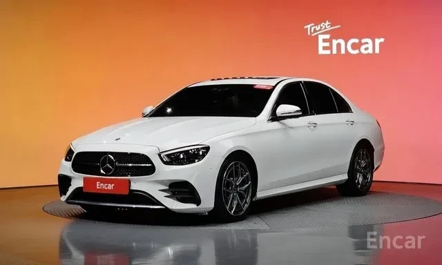 Mercedes-Benz E 220 D * AMG ПАКЕТ * FACELIFT * HEAD UP * 360 КАМЕРА * 