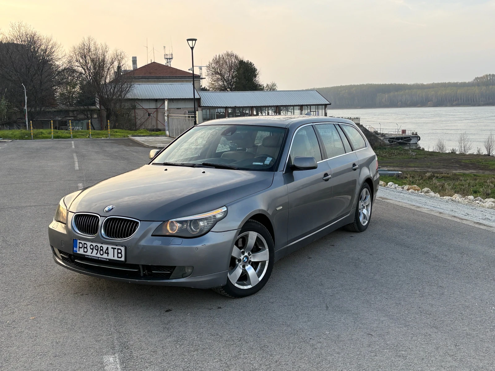 BMW 530, снимка 1