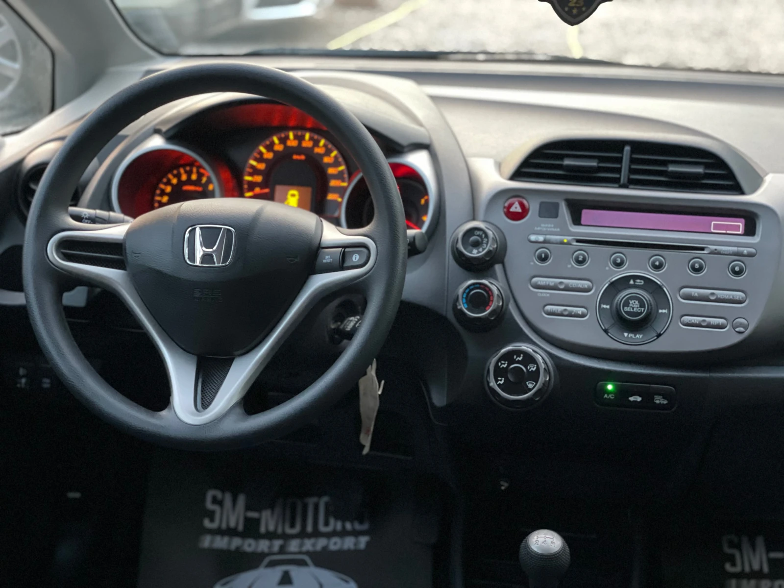 Honda Jazz 23700KM НОВА НОВА - изображение 8