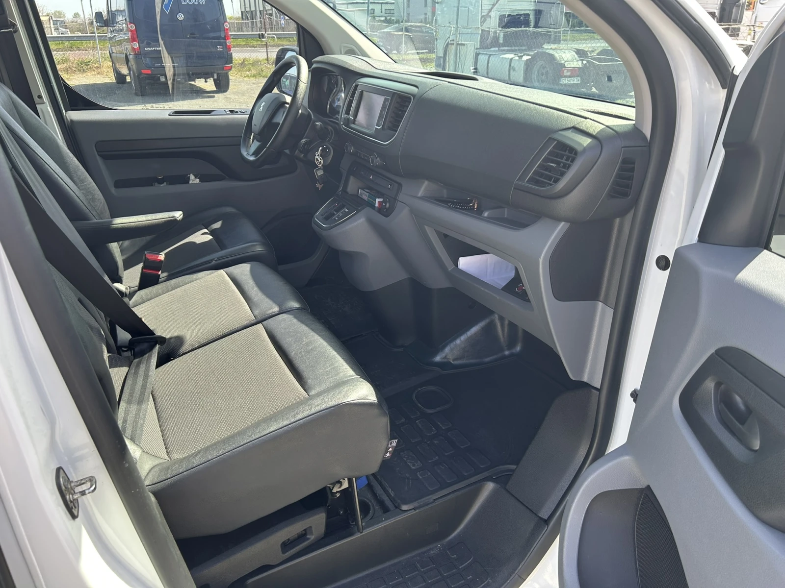 Peugeot Expert E-Van Expert - изображение 9